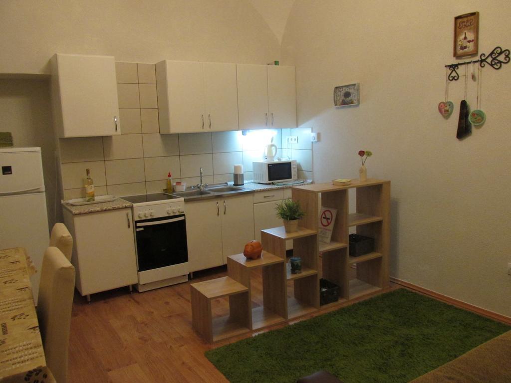 Fortuna Apartments Eger Exterior foto
